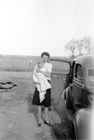 Thumbnail for 'Spahn, Louisa with daughter Janet - 1946'