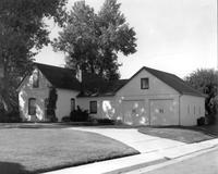 Thumbnail for 'House, Fox, 3205 S - 1975 - Exterior View'