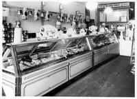 Thumbnail for 'Peterson's Market - 1932 - 3461 S Broadway'