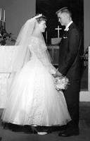 Thumbnail for 'Waite, William & Barbara - 1959 - Wedding Photo'