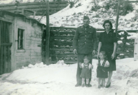 Thumbnail for 'Ivan Dump family before WWII'