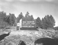 Devil Mountain Lookout sign on US160 (RO photo)
