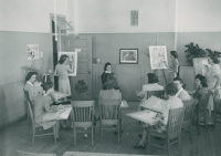 Thumbnail for 'Art students on the second floor of Taylor Hall use a fellow coed as their model, circa early 1940s.'